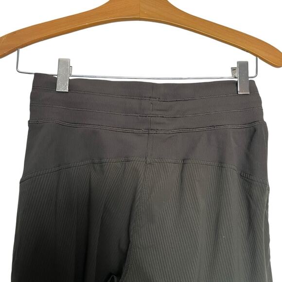 Lululemon Dance Studio Jogger Pull On Pants Olive Green Gym Athletic Size 4 - Picture 9 of 11